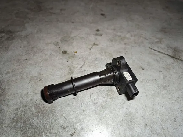 Capteur de niveau d'huile Mercedes-Benz 2.2 CDI OM 651 A0009050401 image 2