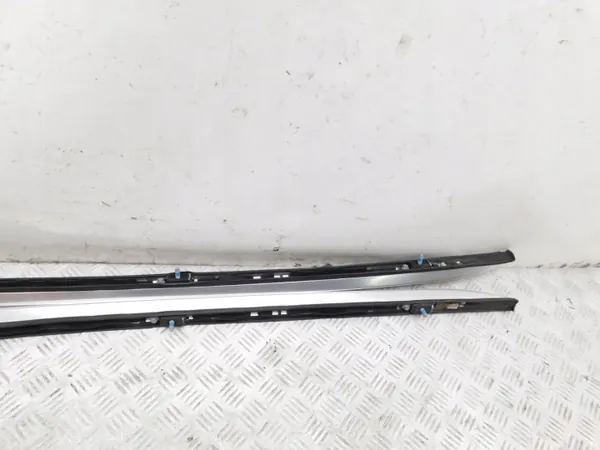 Takräcken OEM 73820-6UA0A för Nissan Qashqai III 2020-2024 image 8