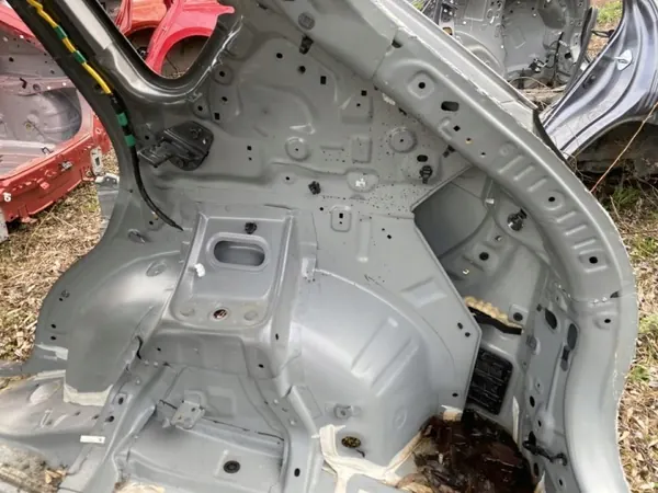 Mazda CX-5 2020 Heck rechts Seitenteil OEM 250261 image 3