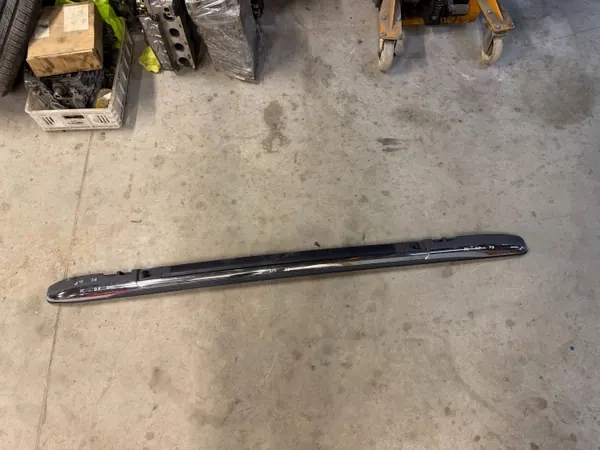 Chrysler Pacifica Dachreling OEM KSI21338 - Gebraucht image 2