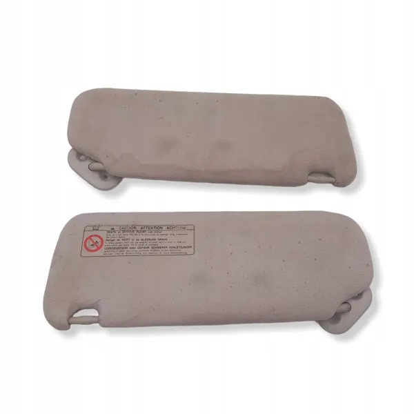 Set Visera Toyota Corolla OEM CYK2143 - Usado image 2