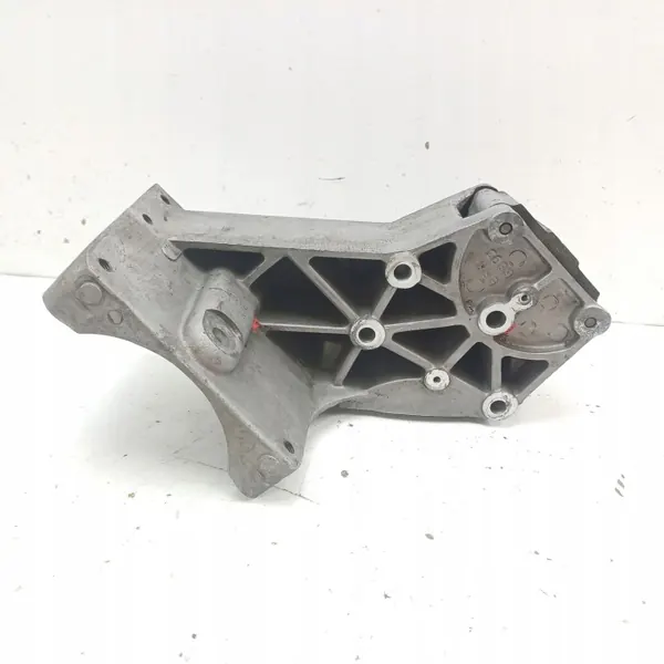 Support de pompe de direction assistée OEM ERR6893 image 2