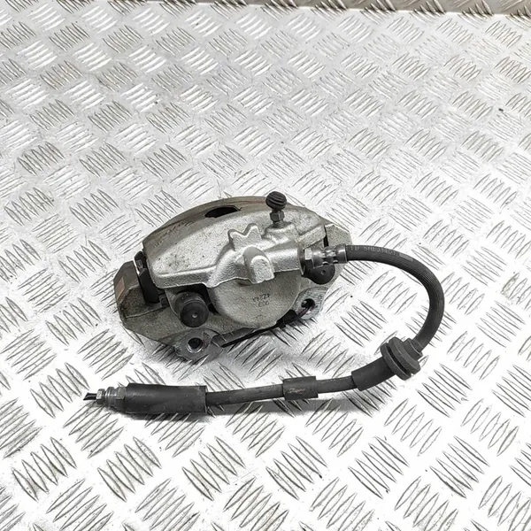 Fiat 500 2024 Oikea Etujarrusatula image 2