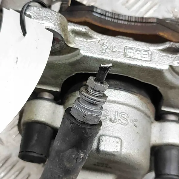 Fiat 500 2024 Oikea Etujarrusatula image 7