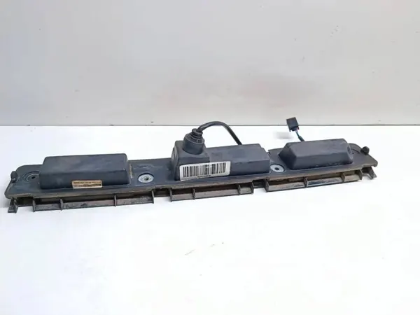 Éclairage plaque OEM CK52404042AA pour Range Rover image 3