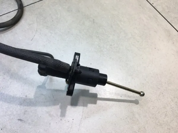 Kytkinpumpun Putki Fabia I 1.9 SDI image 6