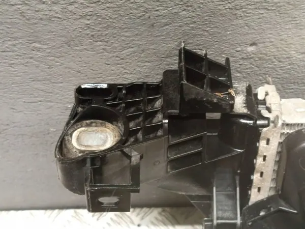 Renault OE 214107695R Master III jäähdytinpuhallin image 5