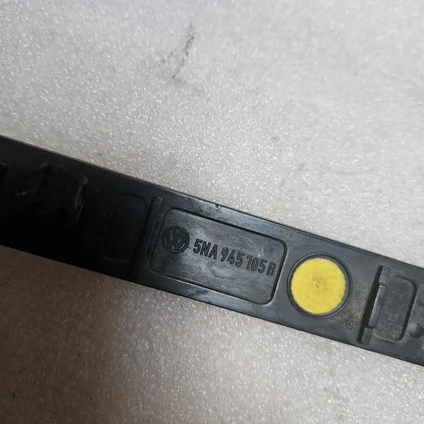 VW TIGUAN 2 Lift Vasemman Puolen Puskuri Trim 5NA945105B 5NA853841D image 4