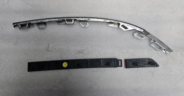 VW TIGUAN 2 Lift Vasemman Puolen Puskuri Trim 5NA945105B 5NA853841D image 5