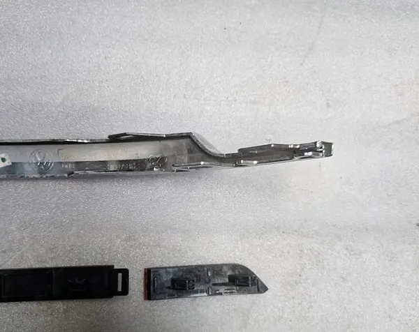 VW TIGUAN 2 Lift Vasemman Puolen Puskuri Trim 5NA945105B 5NA853841D image 6