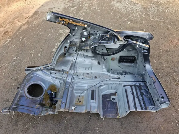 BMW 3 F30 Estribo Derecho Trasero OEM 475 image 3