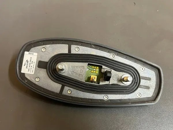 Antenne JAGUAR XF (X250) 3.0L diesel 2010 image 3