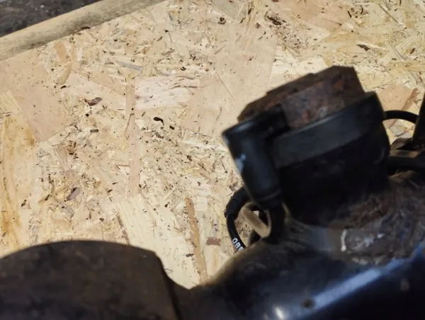 Vorderer Rechter Stoßdämpfer OEM 6796940 BMW 7 image 3