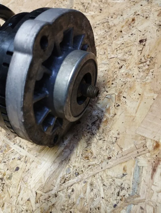 Vorderer Rechter Stoßdämpfer OEM 6796940 BMW 7 image 5