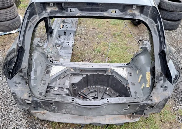 Panneau de renfort arrière OEM pour Renault Megane IV HB image 2