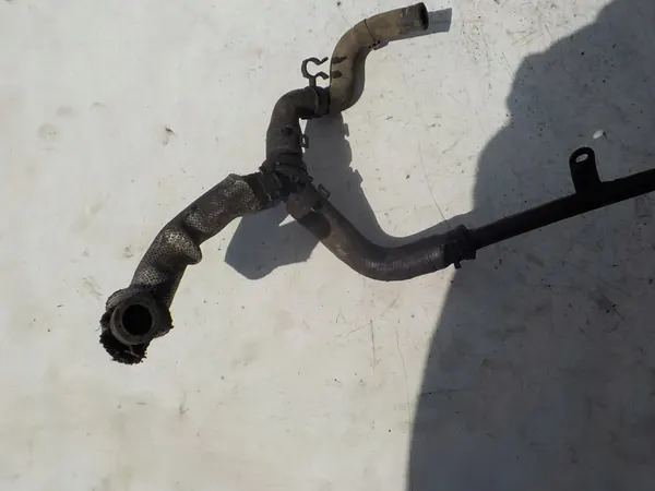 VW Amarok 2.0 BiTDI Vesiputki 7E0121113A image 3