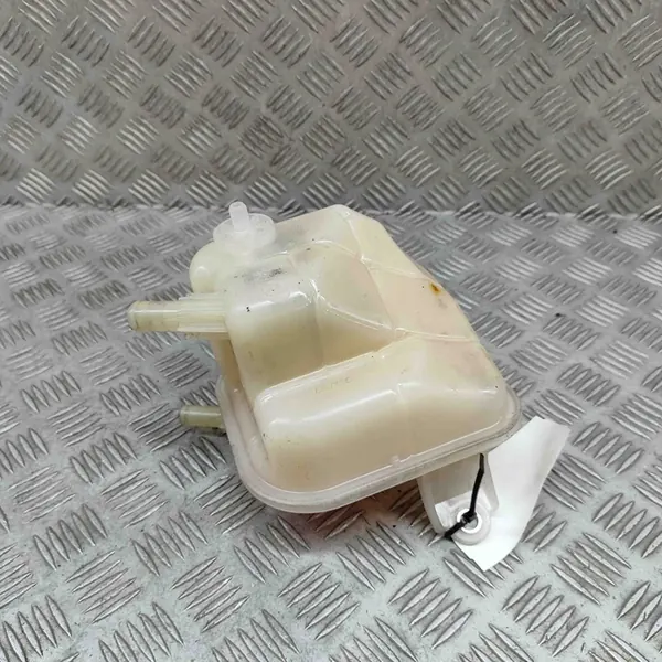 Kühlmittelbehälter Toyota Prius (XW50) 2016 image 5