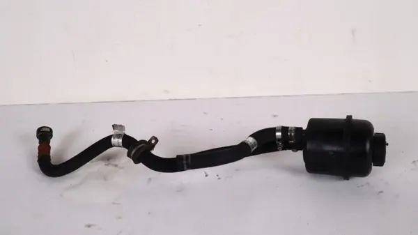 Servobehälter Maserati Ghibli OEM 670004282 image 2