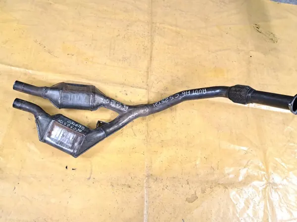 Erster Katalysator OEM 4B0131701P/Q Audi A6 image 2
