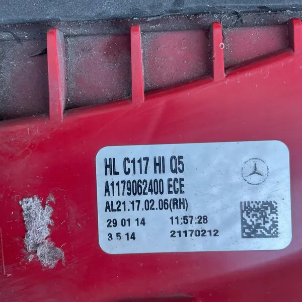 Luz Trasera Derecha Mercedes CLA W117 CLA45 AMG OEM a1179062400 image 3