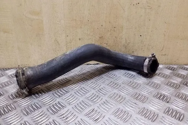 Tubería de intercooler AUDI Q7 3.0L Diesel 2008 image 2