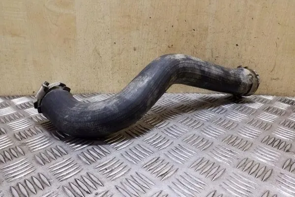 Tubería de intercooler AUDI Q7 3.0L Diesel 2008 image 3