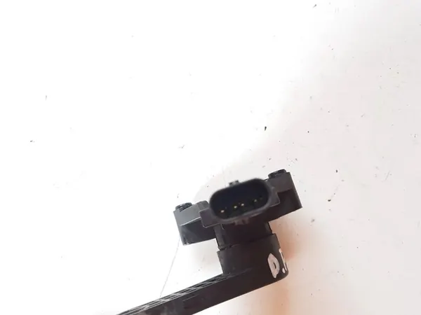 Sensor de suspensão pneumática dianteira Peugeot 2008 II 2022 image 4