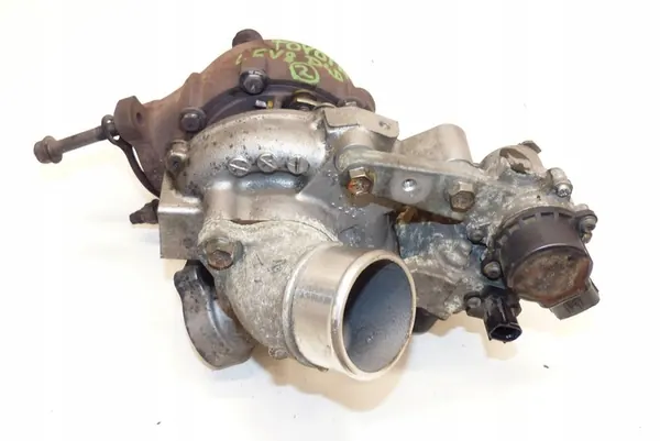 TOYOTA LAND CRUISER J200 4.5 D V8 Turbocompresor Derecho + Válvula image 2