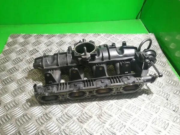 Ansaugkrümmer Audi A3 VW Golf Passat 1.8 2.0 TFSI image 2