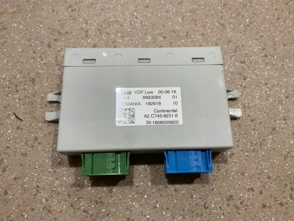OEM 6893084 Hinterachsluftfederung Steuergerät BMW 5 image 5