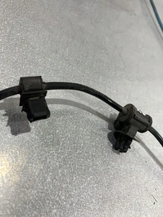 Subaru ABS-Sensor Hinten OEM FBZ18433 Gebraucht image 4