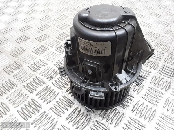 Ventilateur de chauffage Citroen C5 d'occasion OEM L5771000 image 2