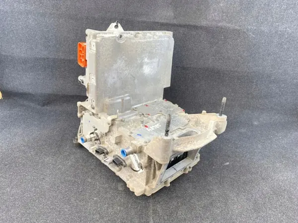 Onduleur Renault Zoe OEM 296G90650R - Occasion image 9