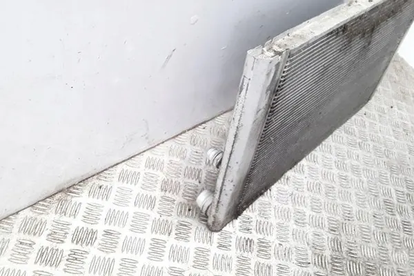 Vattenkylare BMW 5 TOURING (E61) 2.0L Diesel image 2