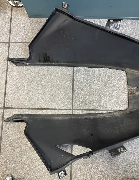 BMW K 1300 GT K44 Carenagem Inferior image 3