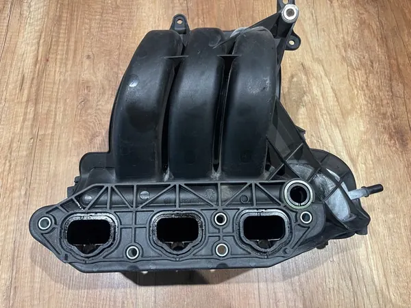 Coletor de admissão Skoda Fabia III OEM image 2