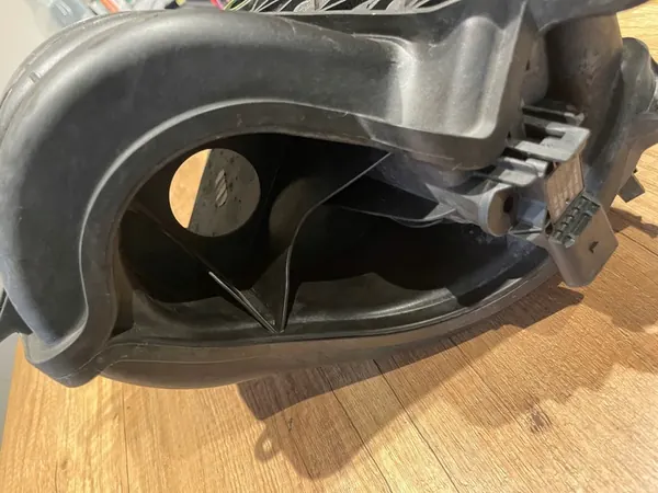 Coletor de admissão Skoda Fabia III OEM image 3