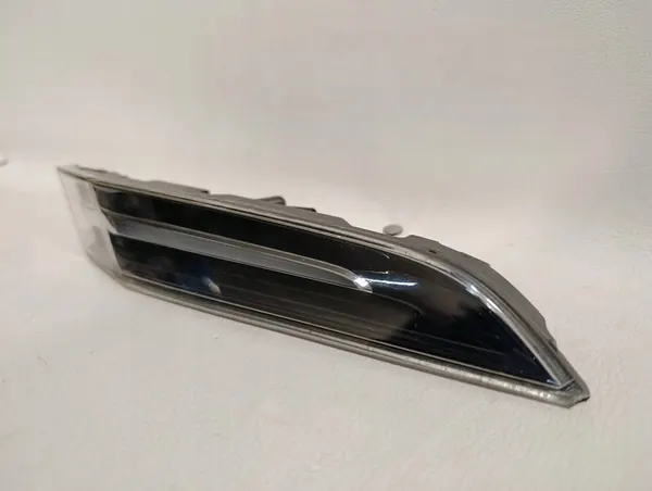 Sinal de Direção Direito Porsche 992953042C image 3