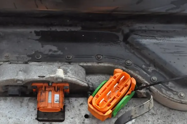Batería Renault Zoe 26 kWh OEM 295107801R Usada image 6
