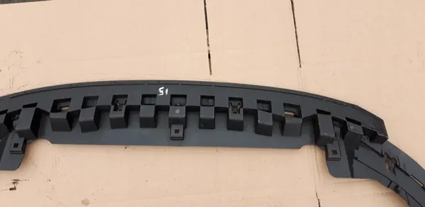 Stötfångarskydd Audi A3 8V image 3