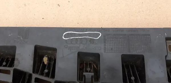 Stötfångarskydd Audi A3 8V image 4