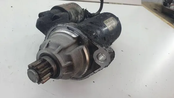 Motor de arranque Volkswagen PASSAT B7 2.5L 02m911023s image 3