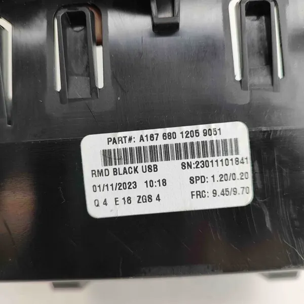Cenicero salpicadero Mercedes-Benz GLE W167 OEM A1676801205 image 7