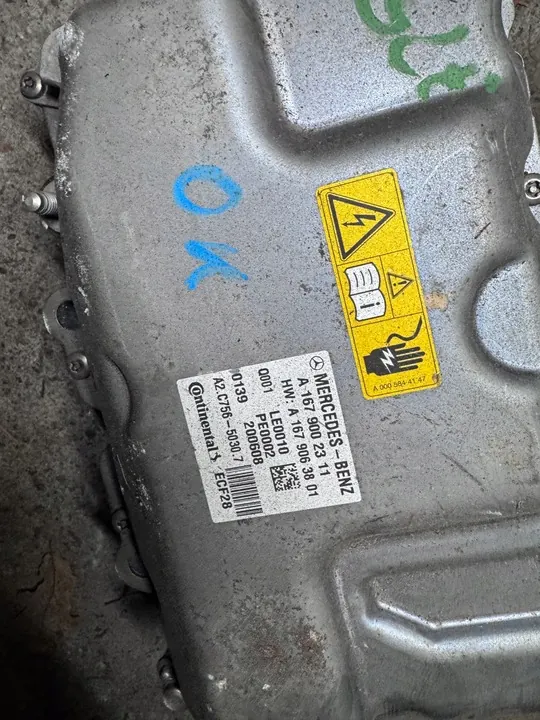 MERCEDES GLE Hybride Omvormer A167 A1679002311 image 2