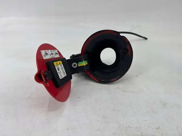 Bouchon de réservoir Ford Fiesta ST 2014 OEM 8A61A27936A image 5
