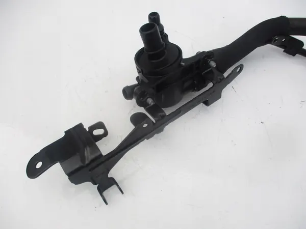 Tubo acqua Jaguar XE XF Range Rover Velar Evoque 2.0 image 3