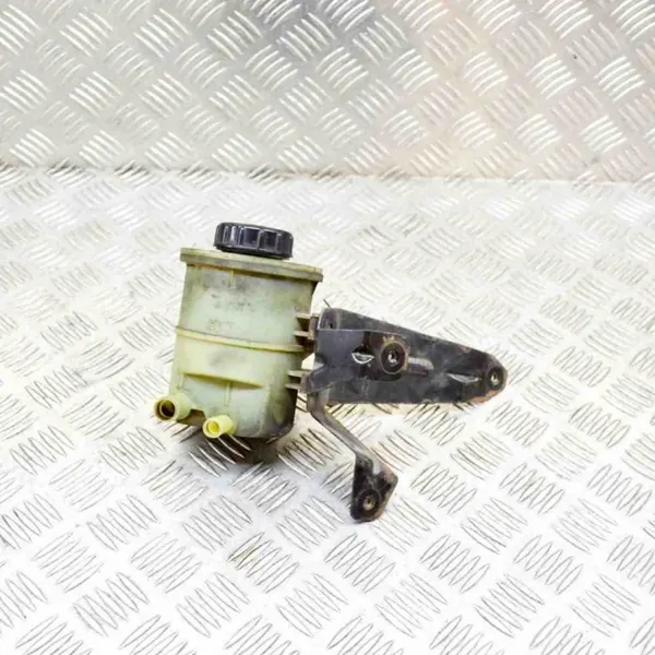 Réservoir direction assistée Opel Movano OEM 8200005185 image 2