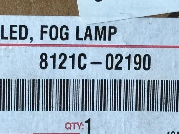 TOYOTA YARIS IV 4 20- FAROL ESQUERDO OEM 81210-02190 image 7