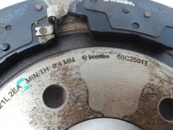 Jarrulevyt & Palat Set OEM 08C25011 Kia Ceedille image 3