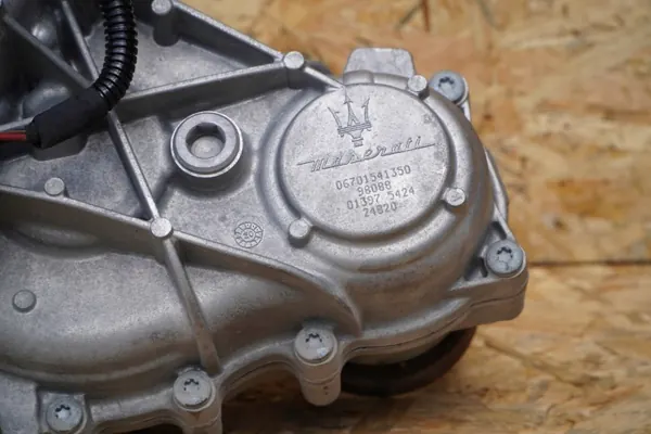 Reducer OEM 06701541350 för Maserati Levante 3.0D/3.8 image 8